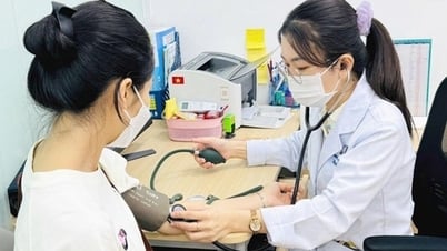 Rechtzeitige Impfung von Dr. Long Chau rettet Schlaganfallpatienten das Leben