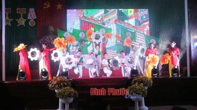 Sôi nổi Hội thi “Tiếng hát công nhân viên chức - lao động” Cao su Bình Long