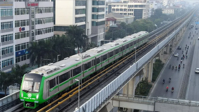 Làm rõ sự cố 2 tuyến metro của Hà Nội dột nước và dừng tàu đột ngột