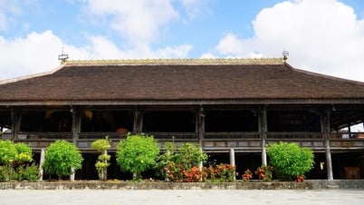 Độc đáo chùa Khmer miền Tây: Sala bằng gỗ quý từ Campuchia đưa về theo đường biển
