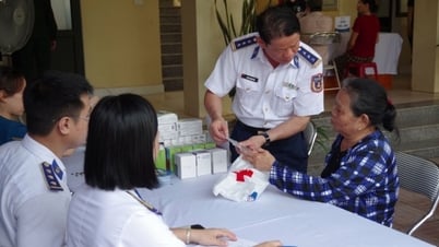Einsatz des Massenmobilisierungsprogramms „Küstenwache mit ethnischen und religiösen Landsleuten“ in Nghe An