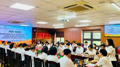 Los Departamentos de Educación y Capacitación de Lao Cai y Yen Bai acuerdan algunos contenidos para prepararse para la fusión