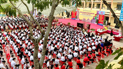 Establecimiento de la escuela secundaria y preparatoria Bac Cuong