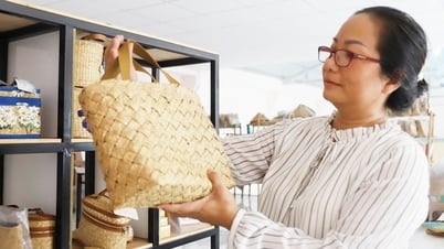 Um ein erfolgreiches Unternehmen zu gründen, müssen Sie sich proaktiv an den Markt anpassen.