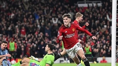 Soi tỉ số trận Manchester United - Aston Villa: Đêm cuối mùa ở Old Trafford