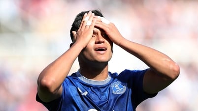 Premier League-Endrunde: Aston Villa fällt aus den Top 5, nachdem Man United ein Tor erzielt hat