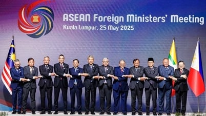 La construction d’une communauté de l’ASEAN unie et solidaire demeure le principal axe de coopération régionale.
