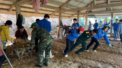 Obras benéficas en Muong Lat