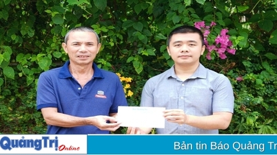 Program "Quang Tri Newspaper's Compassionate Arms": Giving 35 gifts to people in difficult circumstances