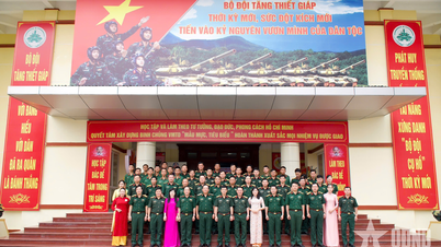Binh chủng Tăng thiết giáp tổng kết 10 năm thực hiện Chỉ thị 05 của Bộ Chính trị