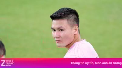 Support from the Vietnamese team's midfield