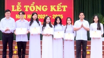 វិទ្យាល័យឯកទេស Ha Giang សង្ខេបឆ្នាំសិក្សា ២០២៤-២០២៥