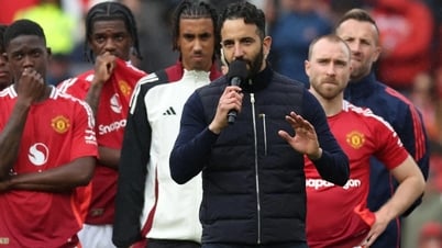 المدرب أموريم يعتذر لجماهير مانشستر يونايتد ويعد بمستقبل مشرق