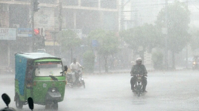 Mưa đá khủng khiếp ở Pakistan, hơn 100 người thương vong