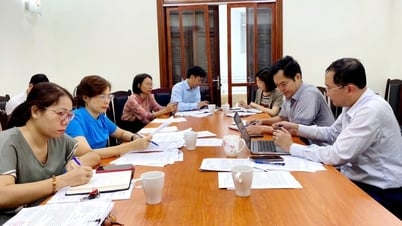 Sửa đổi Hiến pháp năm 2013: Tuyên truyền với quy mô đồ sộ, bài bản - Báo và Đài Phát thanh Truyền hình Lạng Sơn