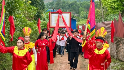 Đón nhận Bằng xếp hạng di tích đình Trên