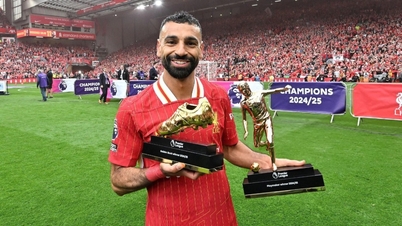 Salah lập hat-trick danh hiệu cá nhân tại Premier League