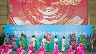พิพิธภัณฑ์ประวัติศาสตร์แห่งชาติจีนเข้าร่วมฟอรั่มนานาชาติเนื่องในวันพิพิธภัณฑ์นานาชาติในวันที่ 18 พฤษภาคมที่พิพิธภัณฑ์ซีอานต้าถังซีอาน ซีอาน ประเทศจีน