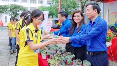 Sôi nổi chiến dịch Thanh niên tình nguyện hè