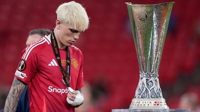 Tin tức về chuyển nhượng 27/5: MU ký Moise Kean, Chelsea mua Garnacho