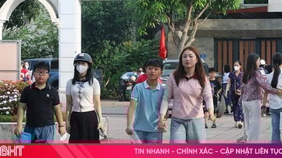 Tuyển sinh đầu cấp ở TP Hà Tĩnh: Đến mùa lại... “nóng”