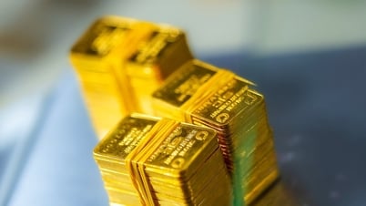Der Goldpreis ist heute Nachmittag, am 27. Mai 2025, gleichzeitig eingebrochen, sowohl im Inland als auch weltweit, womit sich die Abwärtsspirale fortsetzt.