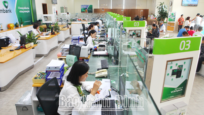 بنك فيتكوم نام دينه يرافق مؤسسات الاستثمار الأجنبي المباشر في التنمية