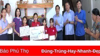Giving savings books to orphans on the occasion of International Children's Day June 1