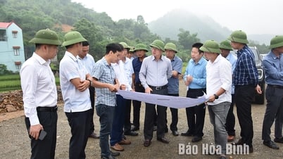 Kiểm tra tiến độ Dự án đường liên kết vùng Hòa Bình - Hà Nội và cao tốc Hòa Bình - Mộc Châu
