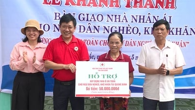 Khánh thành, bàn giao nhà nhân ái cho ngư dân nghèo, khó khăn