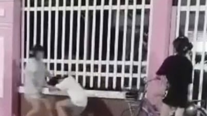 التعامل مع مجموعة من المراهقين الذين يتقاتلون مع طلاب في أن جيانج