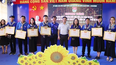 An Giang youth study and follow Uncle Ho's teachings