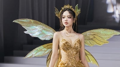タン・トゥイさんは「妖精」に変身し、予期せぬ転倒にも巧みに対処した。