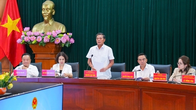 ข้อสรุปของประธานคณะกรรมการประชาชนเมืองในการประชุมเชิงปฏิบัติการกับตัวแทนครัวเรือนที่อาศัยอยู่ในอาคารอพาร์ตเมนต์ที่ลงทุนและสร้างโดยเมือง