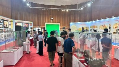 ความประทับใจจากนิทรรศการ 100 ปี วารสารศาสตร์ปฏิวัติในกว่างนิญ