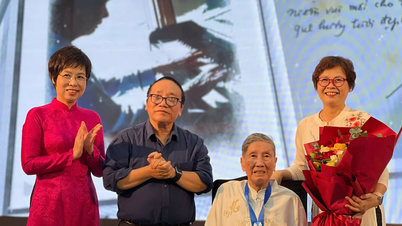 제6회 크리켓 어린이상: 음악가가 기사상을 수상한 것은 이번이 처음이다.