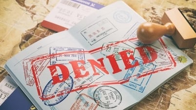الولايات المتحدة تعلق مؤقتًا مقابلات التأشيرة للطلاب الدوليين