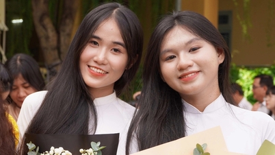 Đề và đáp án môn toán thi lớp 10 năm 2025 tỉnh Bình Dương
