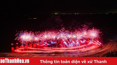 The unprecedented show that set two Guinness records is about to open on the evening of May 30 at Cat Ba Central Bay.