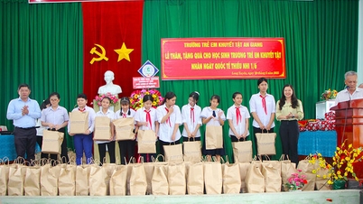 Visita y entrega regalos a 282 niños en circunstancias especiales