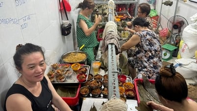 호치민시의 중국인들은 반바짱을 포장하는 데 바쁘고, 고객은 한 달 전에 주문해야 합니다.