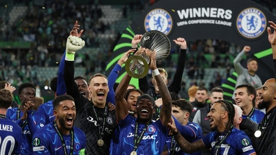 تشيلسي يفوز بدوري المؤتمرات الأوروبي، فوز تاريخي