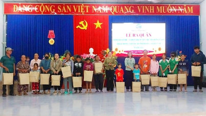 Ra quân sinh hoạt hè - Chiến dịch mùa hè tình nguyện tại TX. Tịnh Biên