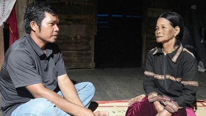 Người nối dài tình yêu với dân ca Jrai