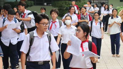 Questions d'examen et réponses suggérées pour la matière d'anglais de l'examen d'entrée en 10e année pour l'année scolaire 2025-2026