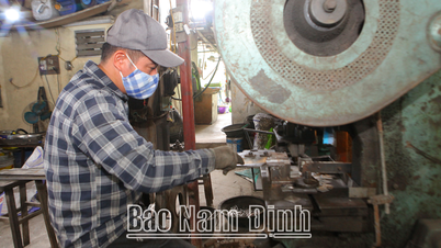 ซวนฟุกเน้นแก้ปัญหาเพิ่มรายได้ประชาชน