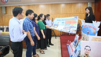 Chấm bài dự thi Cuộc thi Đại sứ Văn hoá đọc năm 2025
