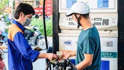 ガソリン価格が1リットルあたり約100ドン上昇、同時に原油価格が下落 - ランソン新聞・ラジオ・テレビ局