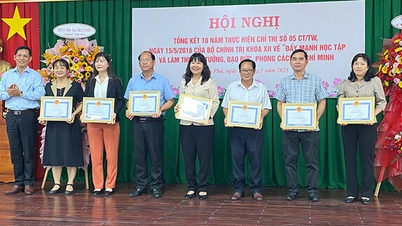 Huyện ủy Châu Phú tổng kết 10 năm thực hiện Chỉ thị 05-CT/TW của Bộ Chính trị