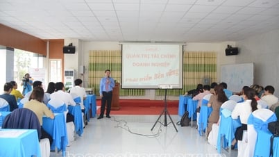 Association des entreprises de la province de Soc Trang : Séminaire sur la gestion financière, pour aider les entreprises à se développer durablement
